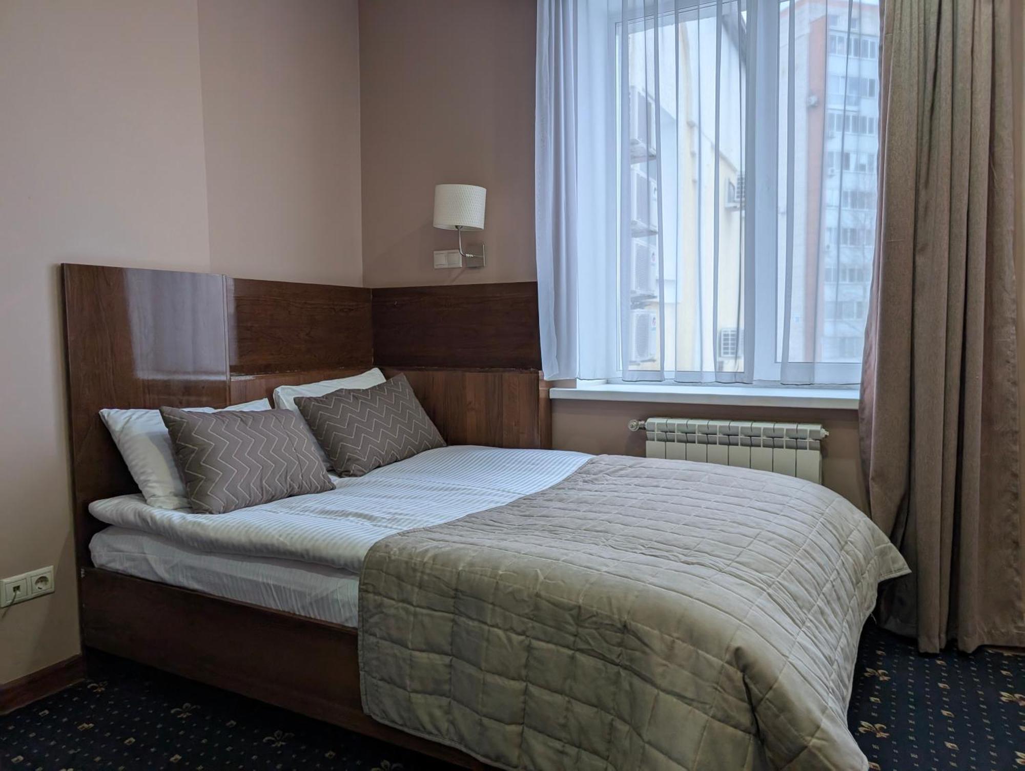 Victoria Hotel Uralsk Dış mekan fotoğraf